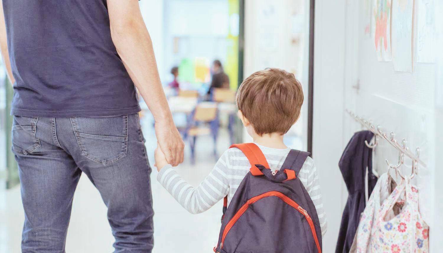 Mon enfant entre à la maternelle : Tout savoir sur ses droits pour une rentrée sereine