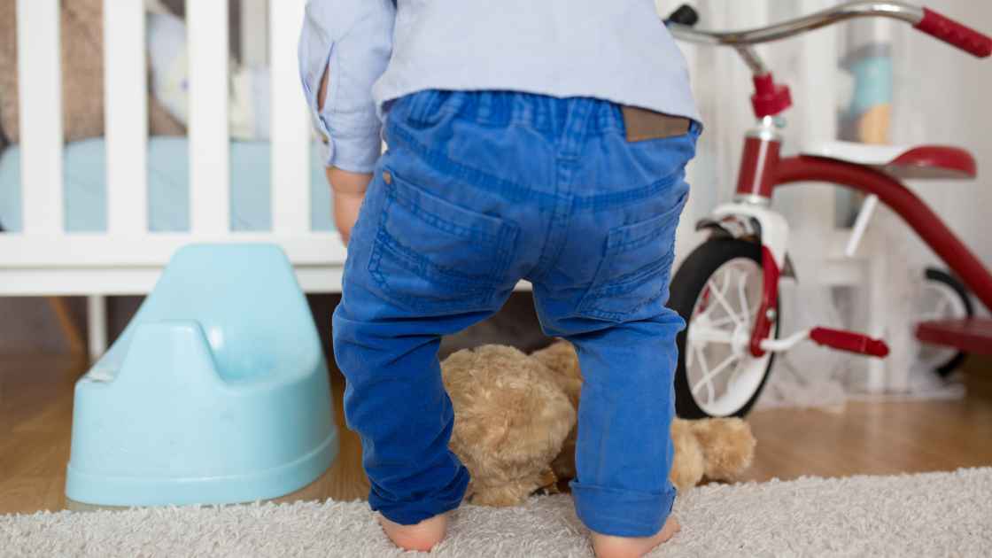 Mon enfant n&rsquo;est pas propre pour la rentrée : ce que dit vraiment le droit (et la science)